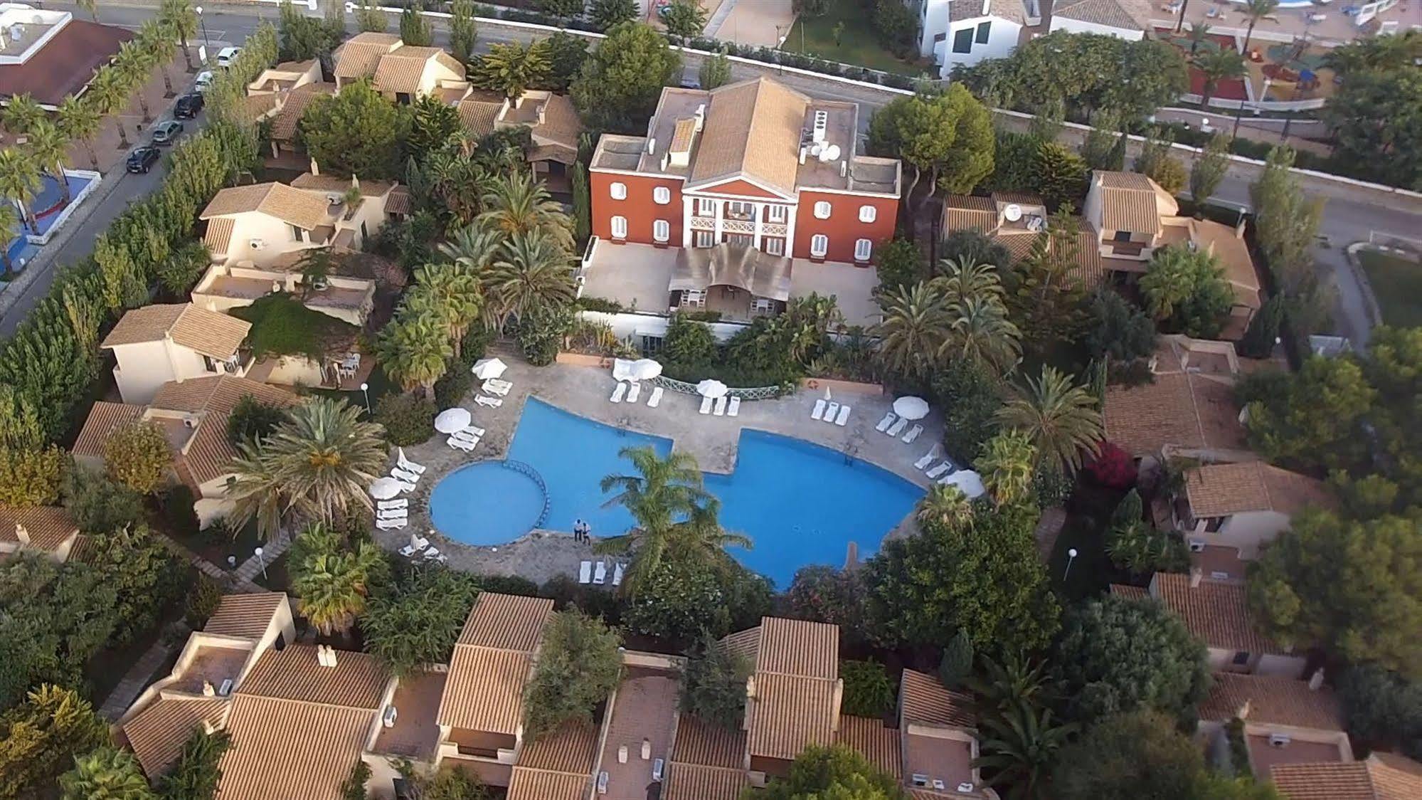 Club Pueblo Menorquin Apartment ซิวตาเดญา ภายนอก รูปภาพ